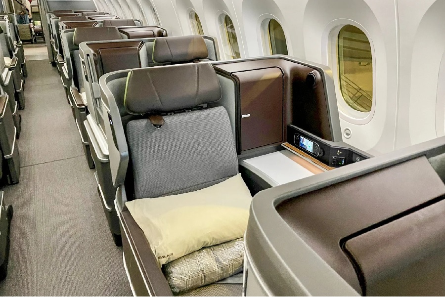 Business Class Eva Airways