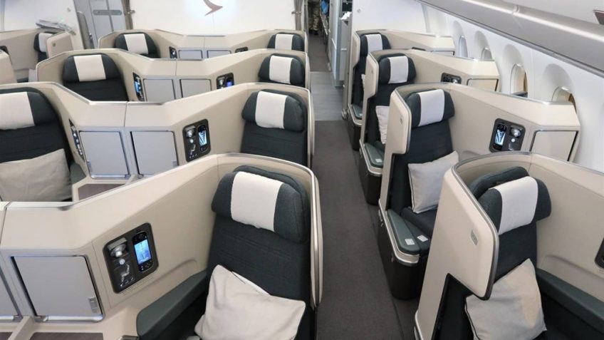 Business Class in Cathay Pacific